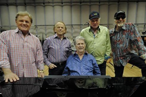 beach-boys-2012 600x400.jpg