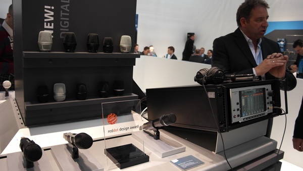 Sennheiser 9000 seria_600.JPG