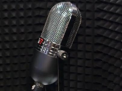 News - SNAMM 2013 MXL CR77.jpg