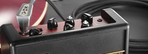 VOX  AC1RV Miniature Battery Amp_fejlĂ&Scaron;c_600.jpg