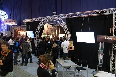 Stand_400.jpg