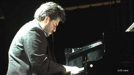 hqdefault_450x253.jpg