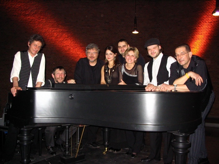 budapest_klezmer_band_001_700.jpg