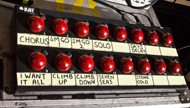 May-FX-Controller-WEB.jpg