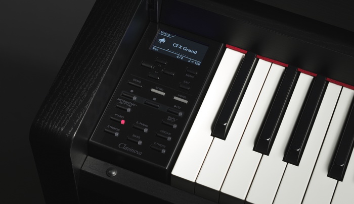 Yamaha CLP-575 RĂSZLET_700.jpg