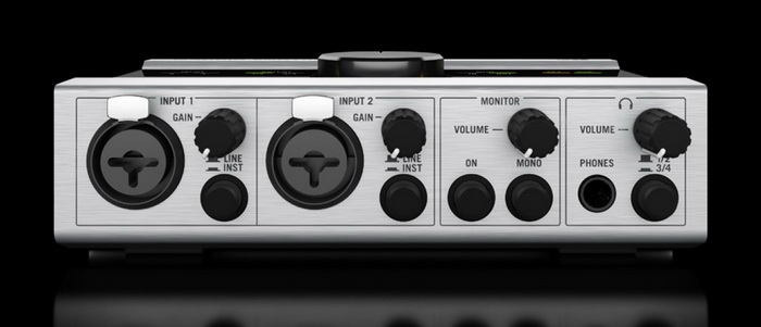 komplete_audio_6_front_l_700.jpg