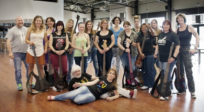 Ladies BassCamp 2014_700.jpg