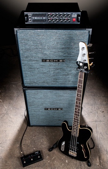 tech-21-dug-pinnick-signature-ultra-bass-1000-1018588_350.jpg