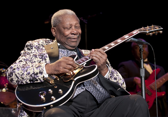 BBKing_02092010_700.jpg