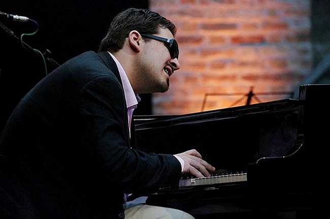 szakcsi-lakatos-robert-quartet_600.jpg
