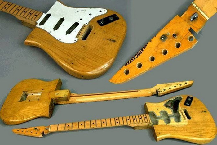 destroyed-stratocaster_700.jpg
