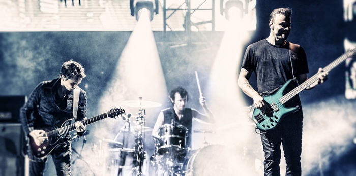 10927_original_muse700.jpg