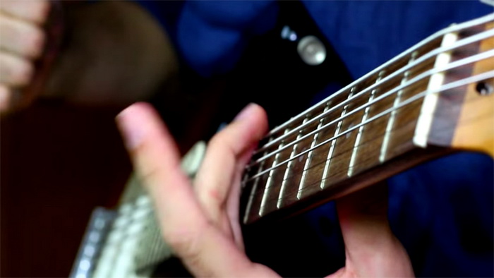 bass-strings-on-a-guitar_700.jpg