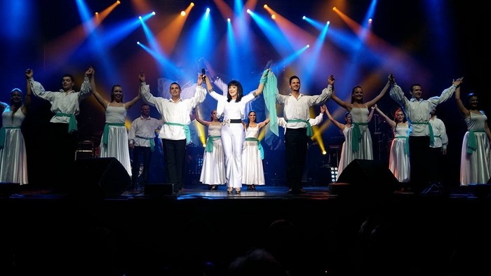 SzĹącs Judith-Zorba_700.jpg