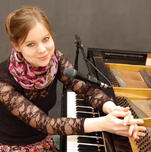 MĂłzes Tamara 600x.jpg