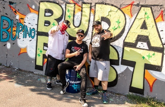 bup 700.jpg
