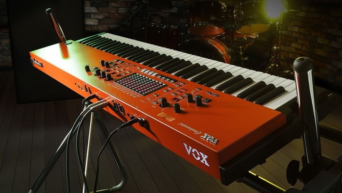 vox connie 700.jpg