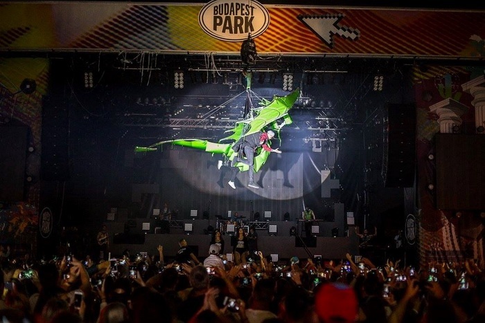 fluor_700.jpg