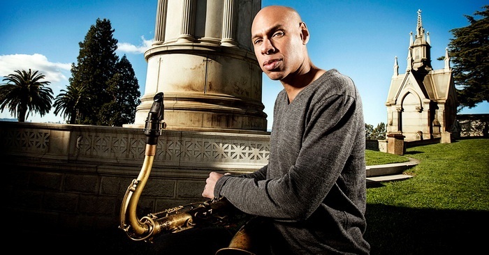 joshua-redman1-lg_700x.jpg