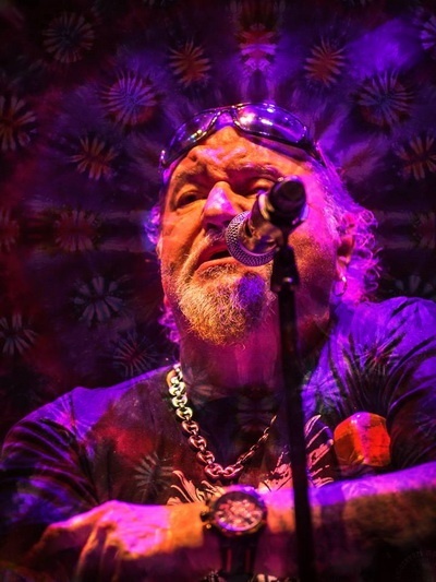 Deak_Bill_Gyula_400x.jpg