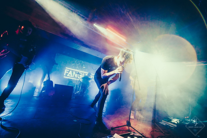 Fanglers_Live_Kuplung_700x.jpg