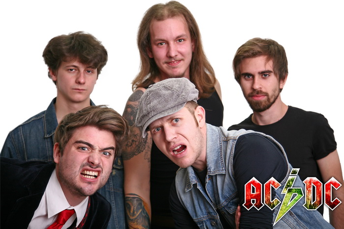ACid-DC promofotĂł_700x.jpg