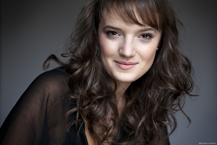 Stephanie-Schlesser_700x.jpg