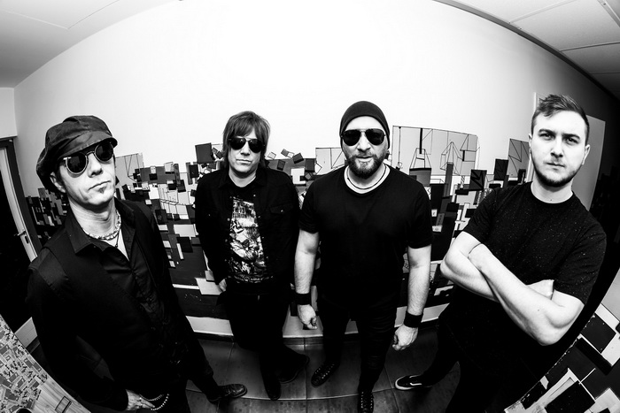 The Trousers bandphoto_700x.jpg