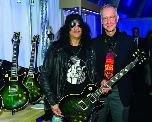 Slash 600x.jpg