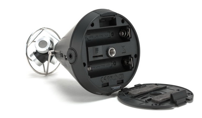 csm_09_zoom_h3-vr_batteri 700x.jpg
