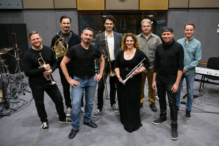 FourtissimoJazzOrchestraIntheStudio_700x.jpg