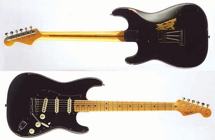 black strat 700x.jpg