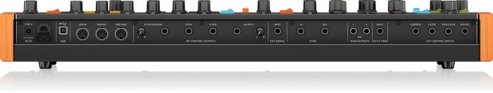 rear XL_700_2x.jpg
