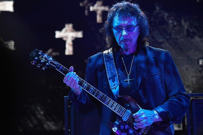 tony_iommi_700x.jpg