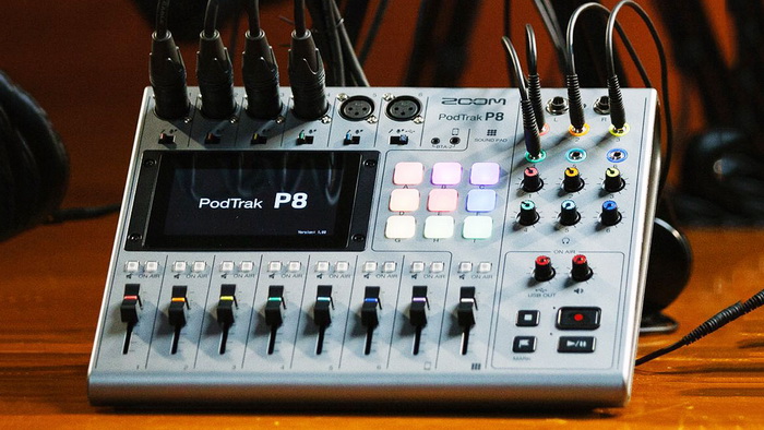 zoom-podtrak-p8_700x.jpg