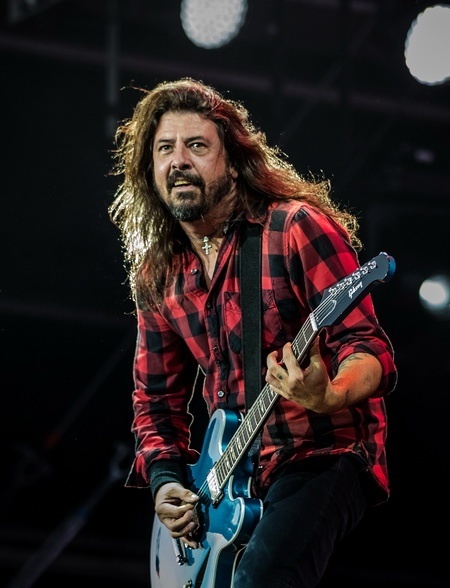 Foo_Fighters 450x.jpg