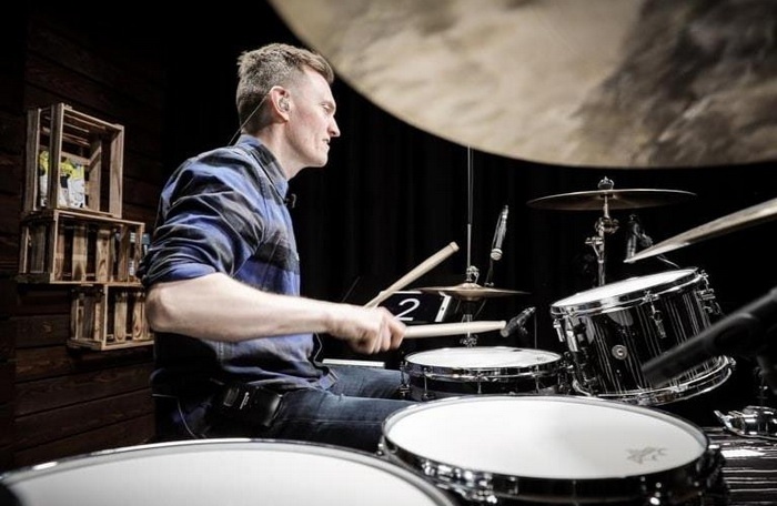 JN 700x.jpg