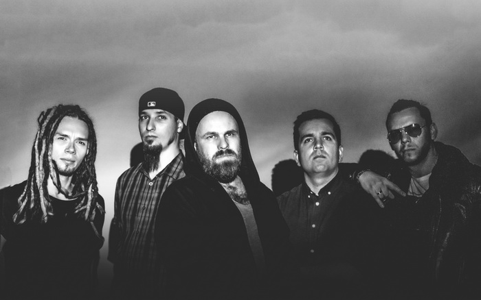 band_pic 700x.jpg