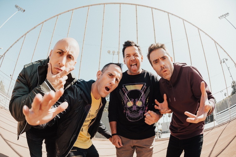 Photo Credit Simple Plan1 750x
