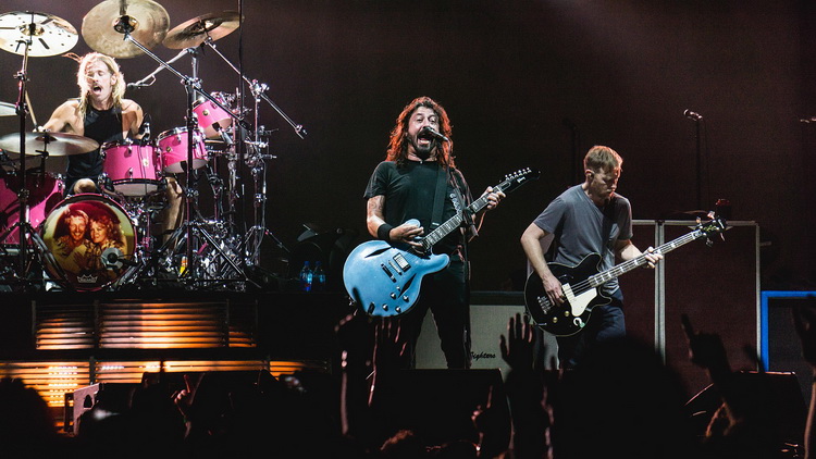 Foo Fighters 750