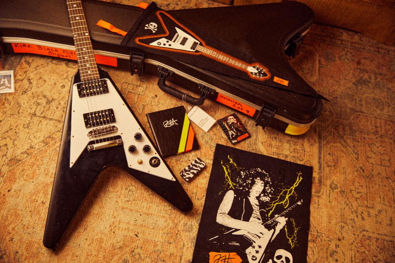 Kirk Hammett CS 1979 Flying V 252 800x
