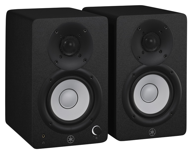 HS4 black angle 01 775x