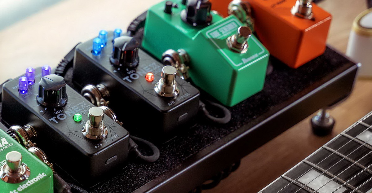 pedalboard 1200x