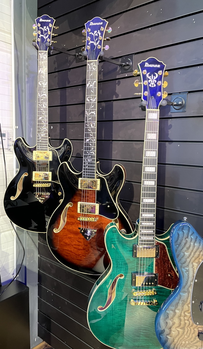Ibanez Artcore Series 02. 1200x
