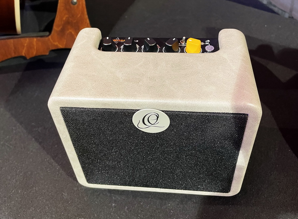 Ortega PTWO electric guitar amplifier 01 1000x