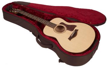Taylor GT Urban Ash – az egyik legkomfortosabb akusztikus gitár