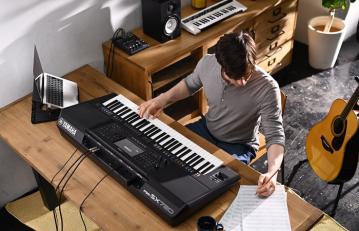 Yamaha PSR SX-920 és PSR SX-720 keyboardok