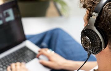 A Focal bemutatta új Lensys Professional referencia fejhallgatóját