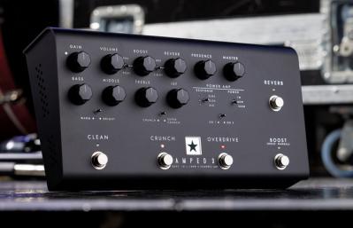 Blackstar AMPED 3 – háromcsatornás, 100 W-os pedálerősítő